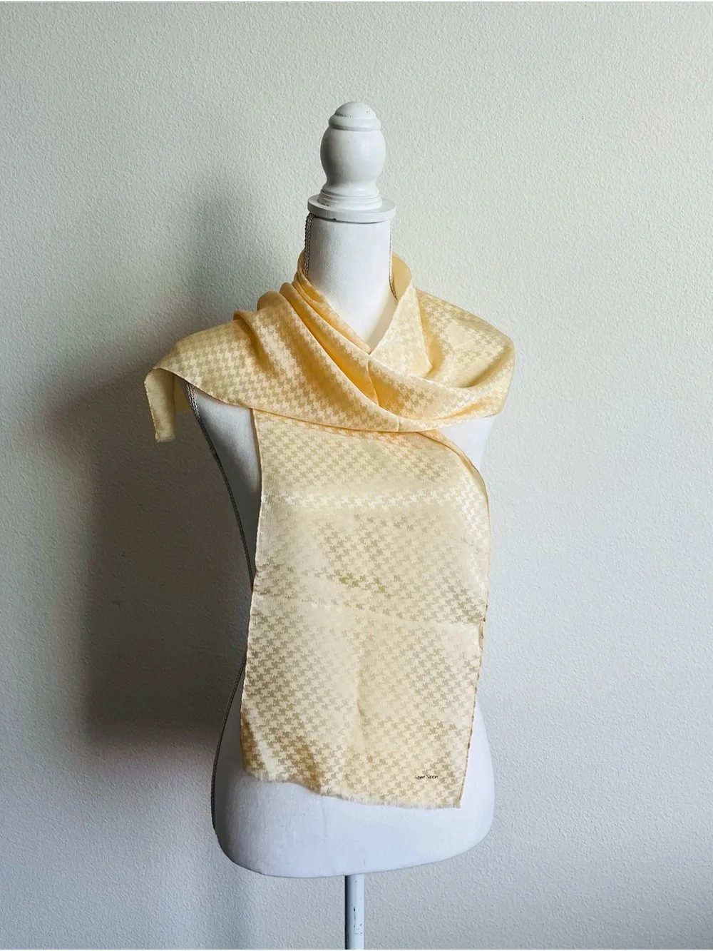 Albert Nipon Pale Yellow Silk Scarf 9/48 inches
